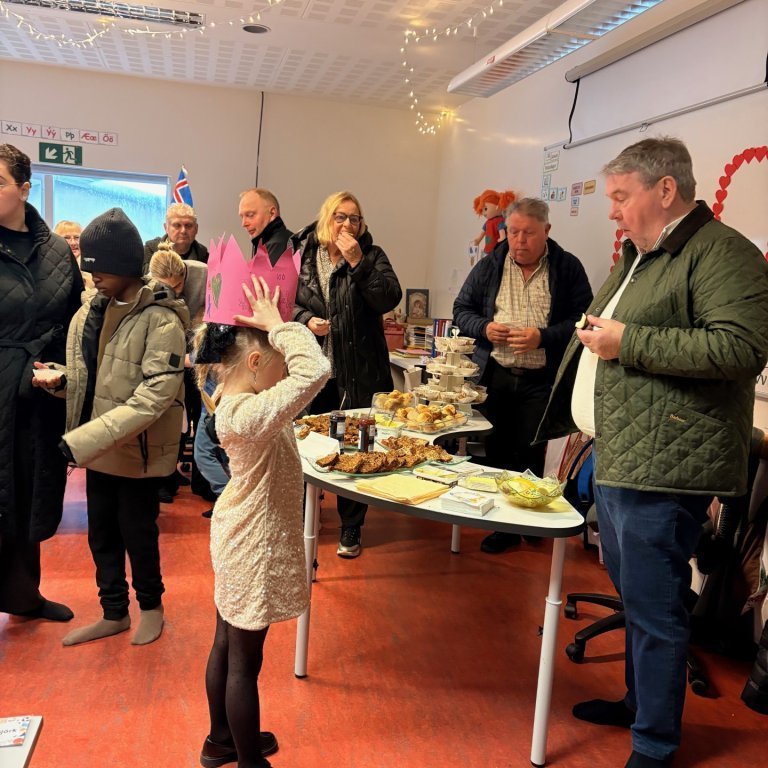 81a8c217-e619-4edc-8ce5-8617981fbfec