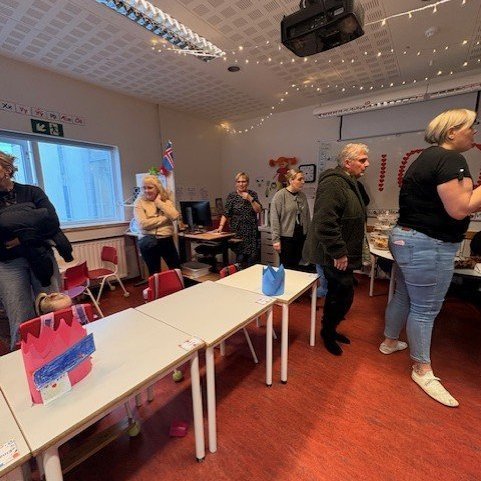 f104929c-2b6b-44f7-85a4-273accc51d31