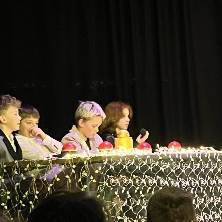 490294245_10233469216651359_6201068036860856142_n