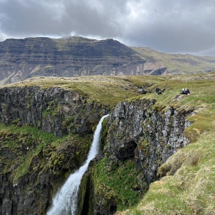 6b6af7ec-0640-46c9-948e-ca2934a82f40