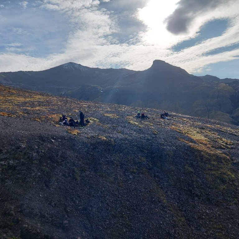 1d8c59ca-2685-4b9e-9d49-8d274cdb06bb