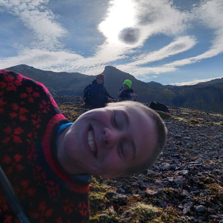 21ef68c1-0bf8-4e23-b8f7-14eab4c132b7