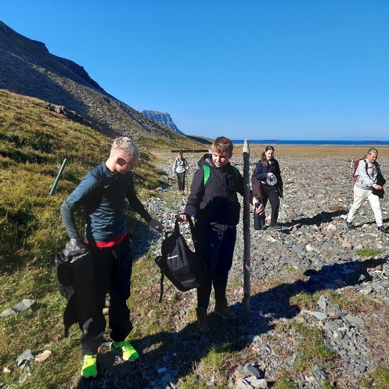 80fbfc1a-abd3-4f5f-aea9-099312f892fd