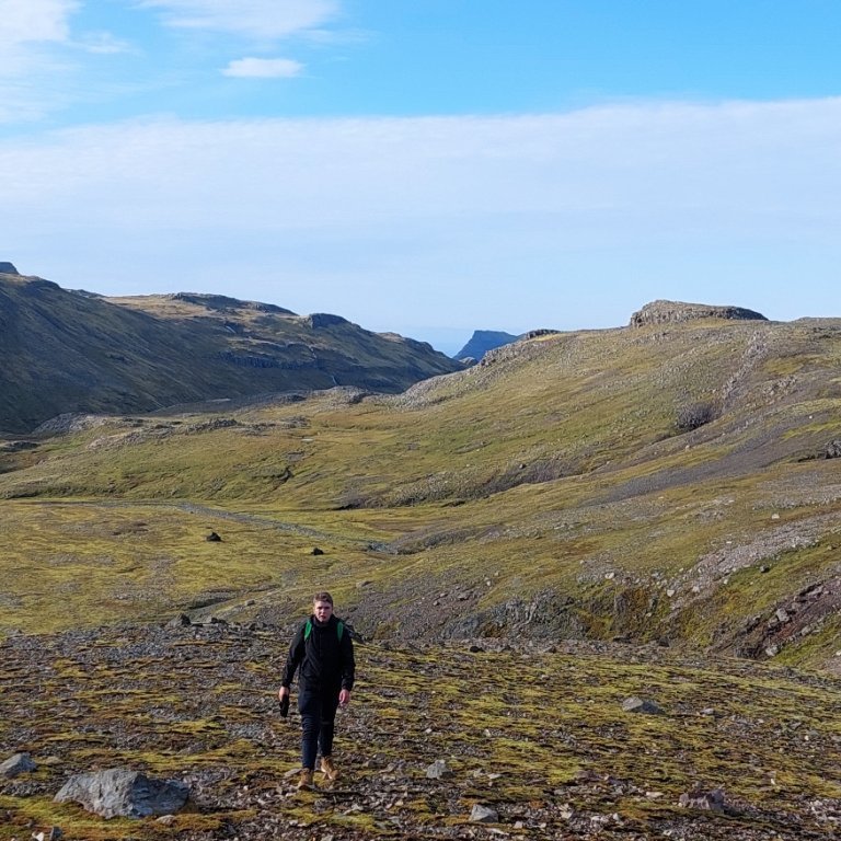 d707540f-2714-41cd-ae9d-3f0d444787f3