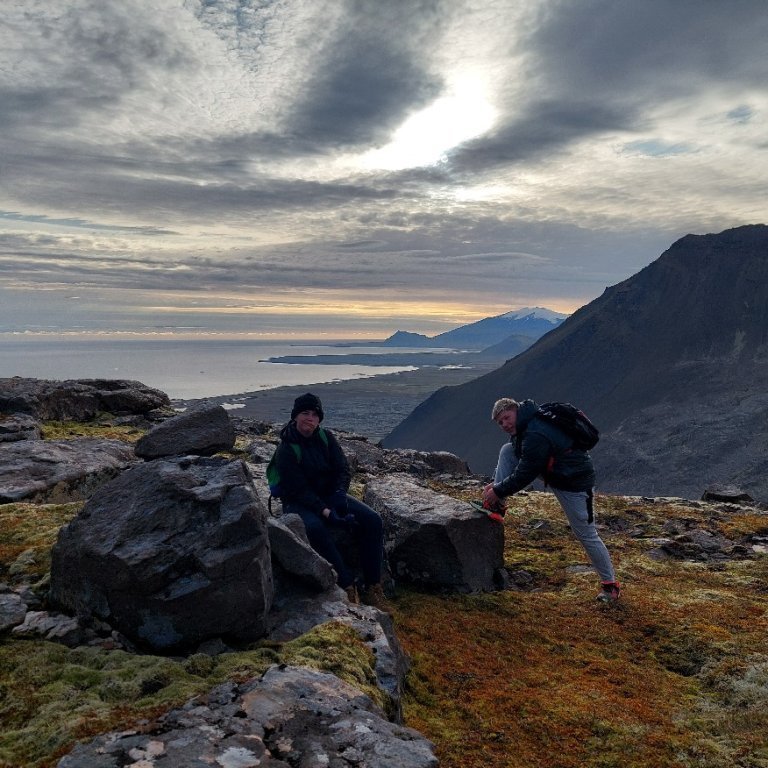 fe0a3274-f8ae-4dc4-8cf9-b42a4c9fb4e5