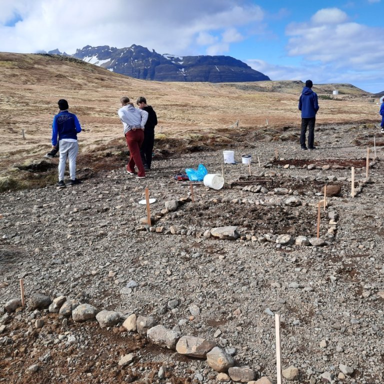 867c5ade-0721-4886-9333-2efdbce4cf46