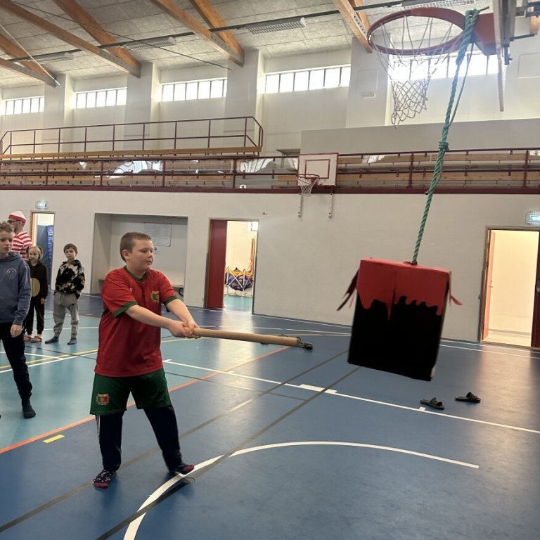 c01f81c4-90fa-45bd-9b05-bc27a2ee8d40