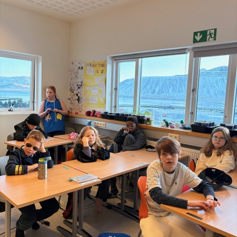 5d025eb5-1ab0-4aec-8560-87543232c536