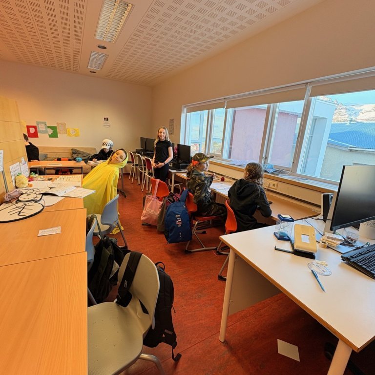 77e77d38-3a57-44ea-95ed-3810e346fdd1