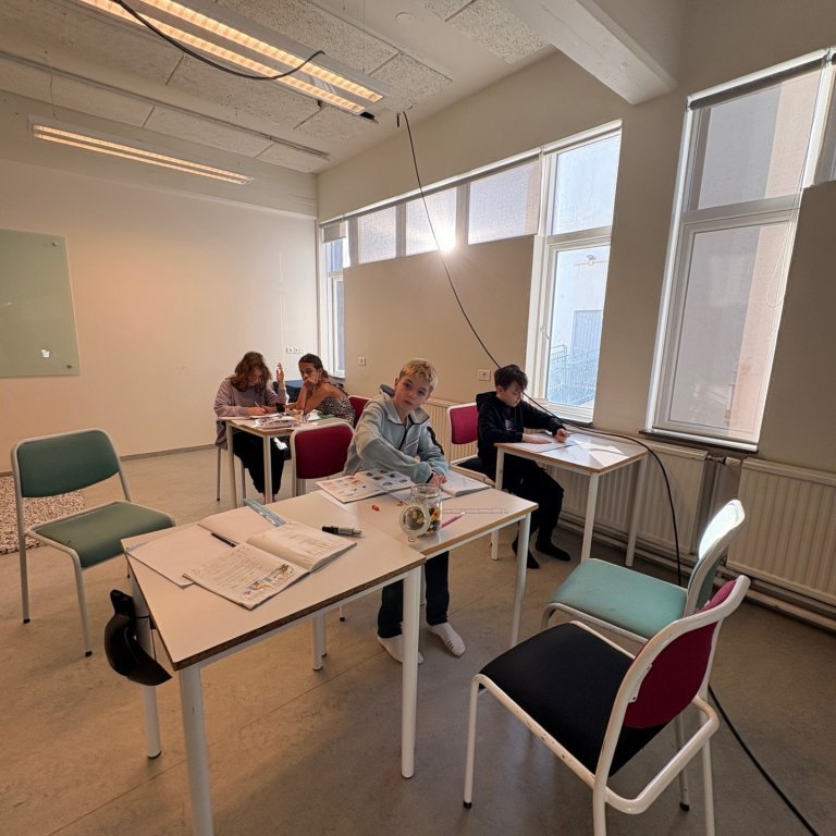 94ea2f2f-bde8-42e6-a297-4f3a38b529bc