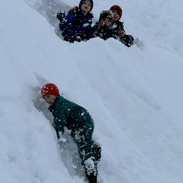 messenger_creation_87b19889-cfcf-4ac1-832f-e947ee683546