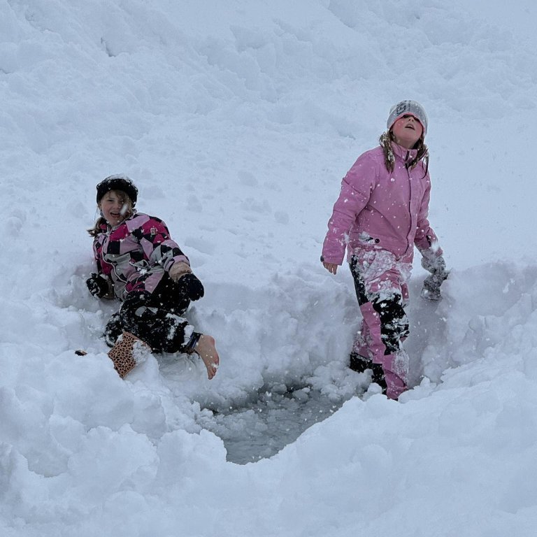 messenger_creation_f9cc3c7a-68bc-4283-a01c-7ba5bea47212