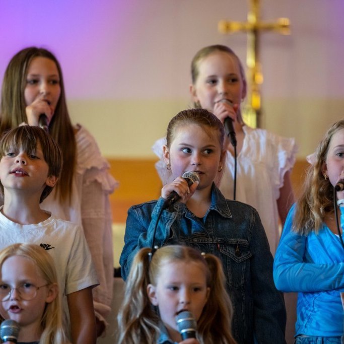 skolakortonleikar2juni2025-20