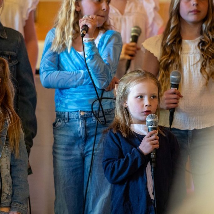 skolakortonleikar2juni2025-22