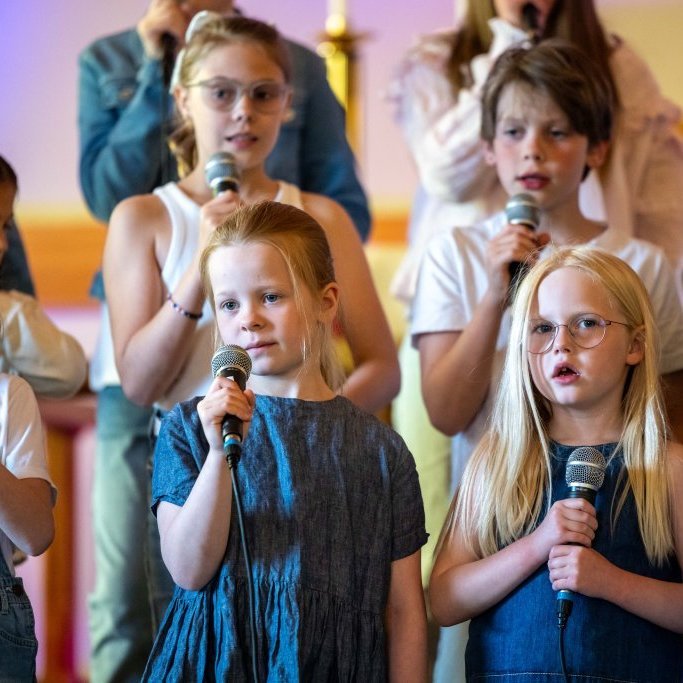 skolakortonleikar2juni2025-46