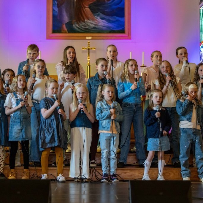 skolakortonleikar2juni2025-67