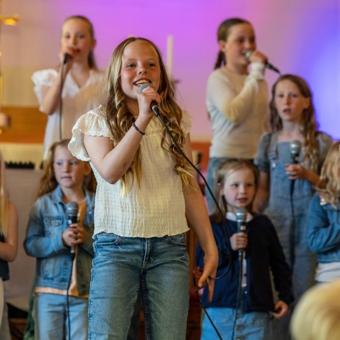 skolakortonleikar2juni2025-71