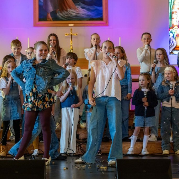 skolakortonleikar2juni2025-83