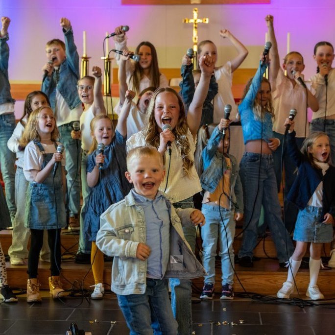 skolakortonleikar2juni2025-89