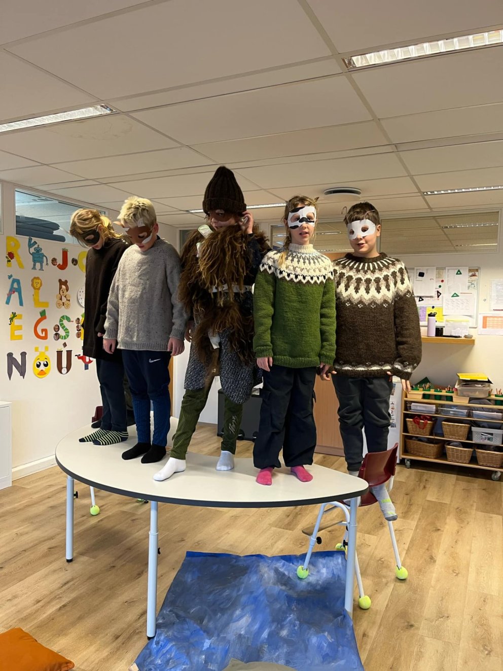 Leiksýning á Sólvöllum