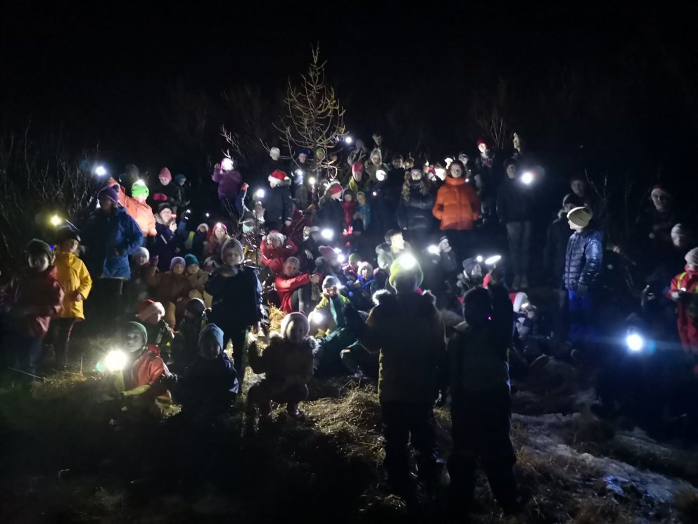 Vasaljósaganga/jólapeysudagur